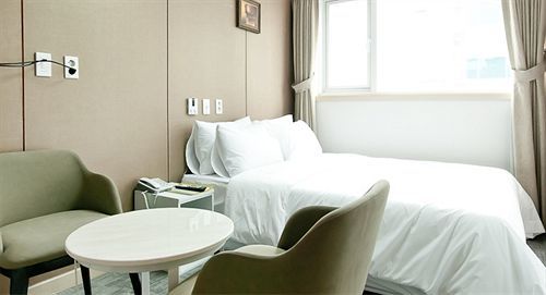 Residence Healing Hotel Daejeon Esterno foto