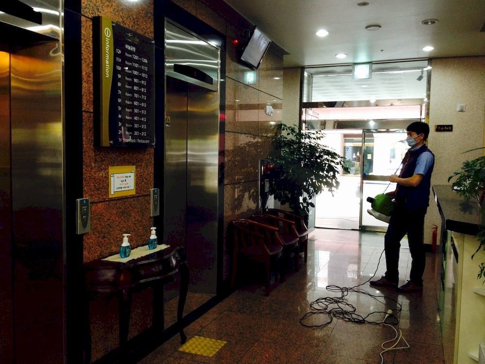 Residence Healing Hotel Daejeon Esterno foto